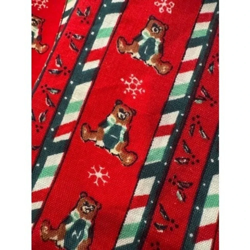 Vtg Christmas Bears Napkins Red Green‎ White Holiday Table Setting 4 Count